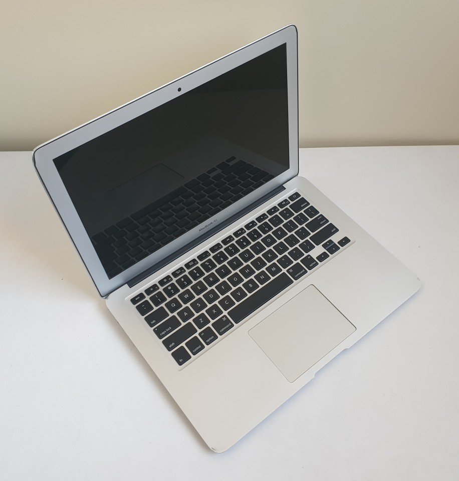 Apple MacBook Air A1466 (13-inch Mid 2013)